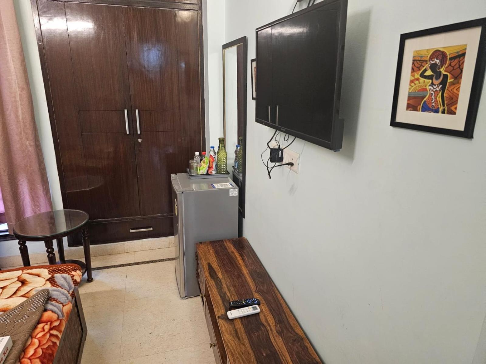 Sky Bloom Luxury Homestay Nuova Delhi Esterno foto